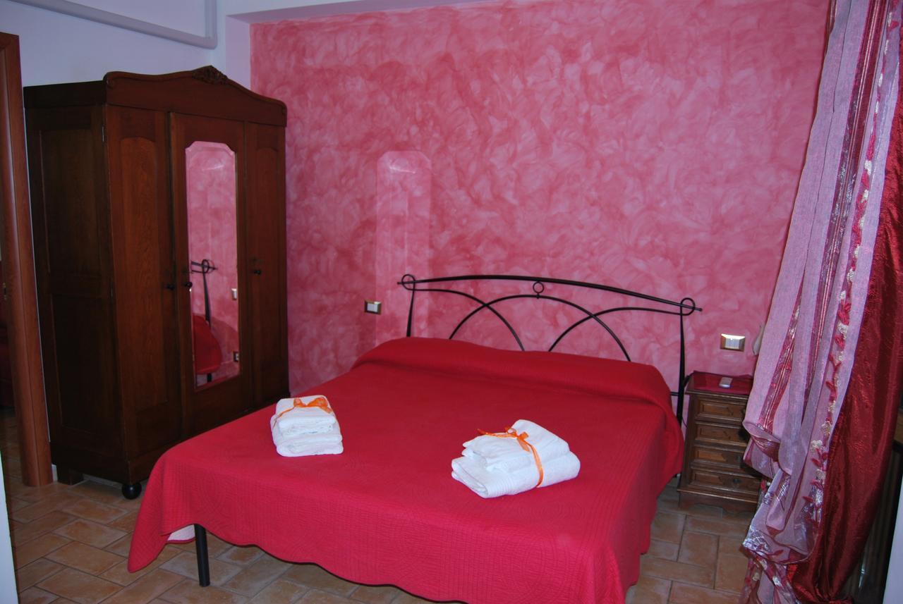 Le Terre Di Bac Bed and Breakfast Borgo Montenero Buitenkant foto