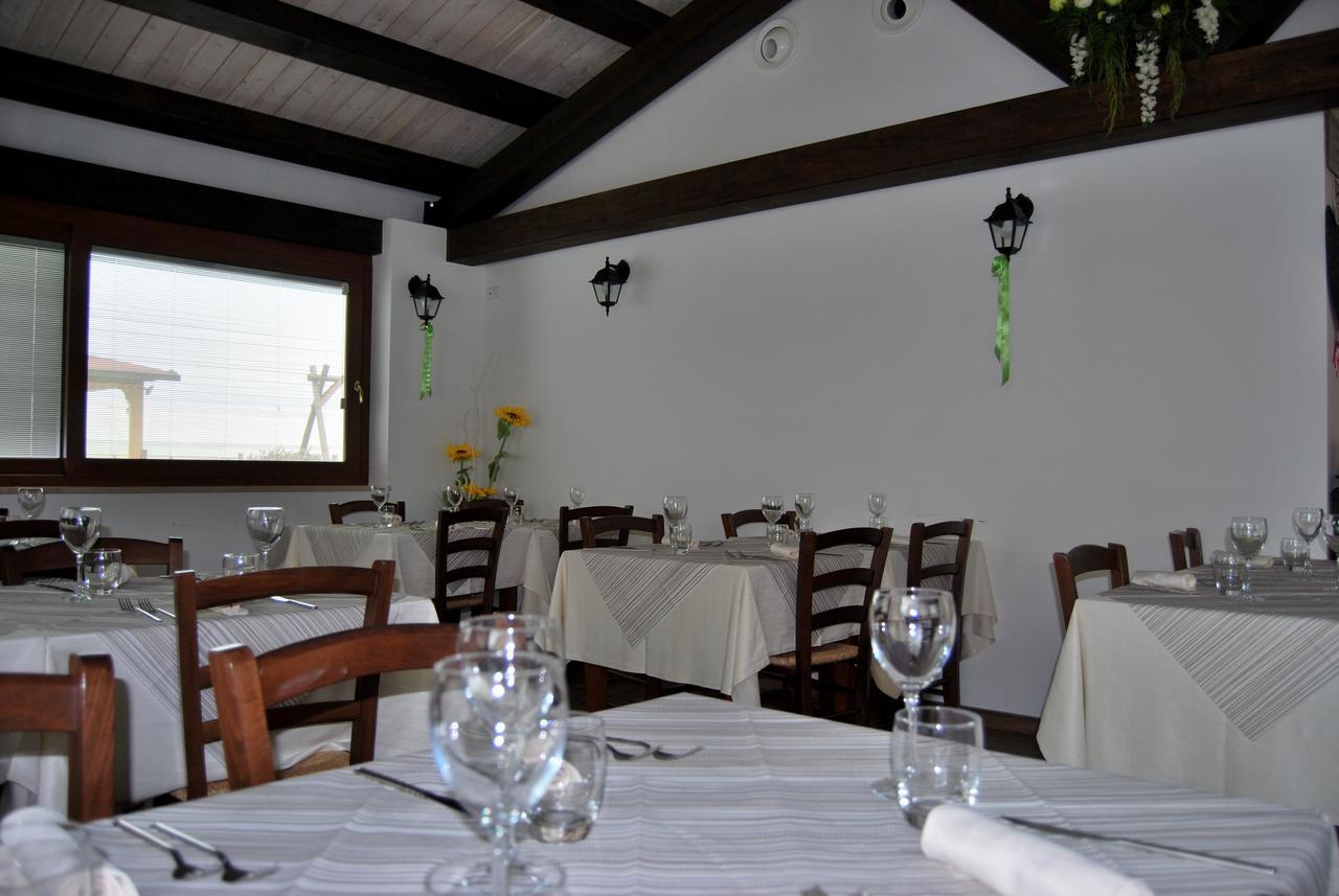 Le Terre Di Bac Bed and Breakfast Borgo Montenero Buitenkant foto