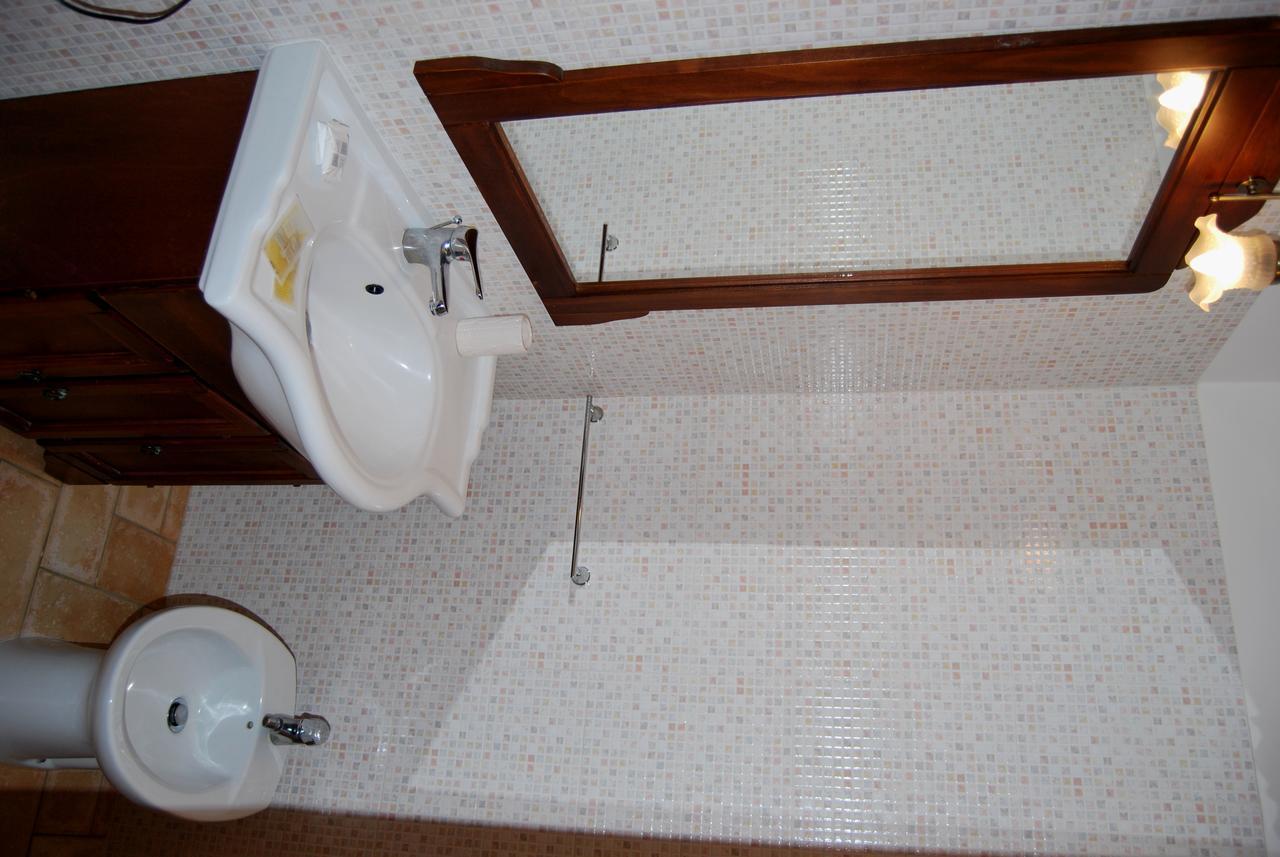 Le Terre Di Bac Bed and Breakfast Borgo Montenero Buitenkant foto